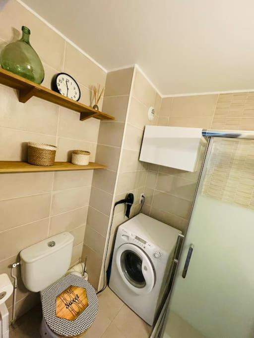 Studio Cosy Avec Terrasse Et Garage Saint-Laurent Du Var Limitrophe Nice المظهر الخارجي الصورة